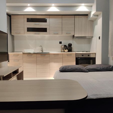 Standard Apartment By Prima Lodging Солун Екстериор снимка